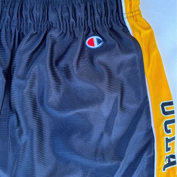 Vintage Champion Mens Sz Large UCLA BRUINS Navy Yellow Basketball Shorts - Picture 6 of 8